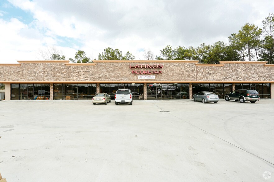 2333 Aldine Mail Rd, Houston, TX à louer - Photo de l’immeuble – Image 2 sur 5