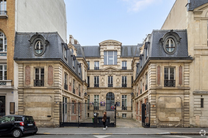 5 Rue De Liège, Paris à louer - Photo principale – Image 1 sur 11