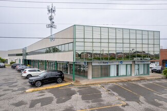 Plus de détails pour 5305 Notre-Dame, Laval, QC - Bureau à vendre