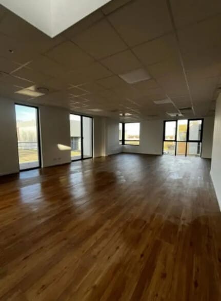 Industriel/Logistique dans Toulouse à louer - Photo intérieure – Image 3 sur 4