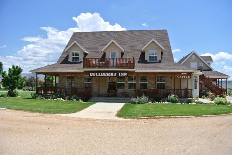 412 S Highway 12, Tropic, UT à vendre Photo principale– Image 1 sur 9