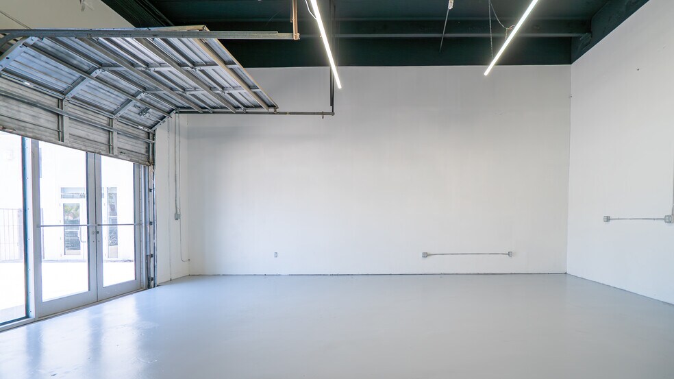 7101 N Miami Ave, Miami, FL à louer - Photo de l’immeuble – Image 2 sur 11