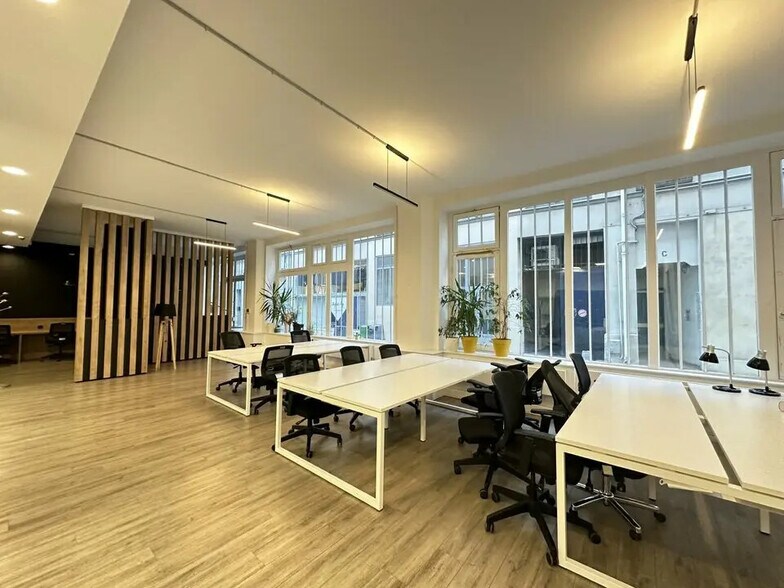 Bureau dans Paris à louer - Photo de l’immeuble – Image 2 sur 15