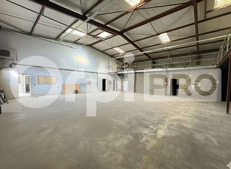 Bureau dans Champlan à louer - Photo intérieure – Image 3 sur 6