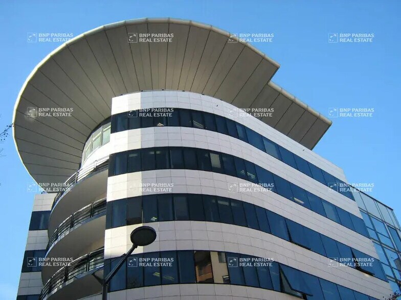 Bureau dans Lyon à louer - Photo de l’immeuble – Image 2 sur 2