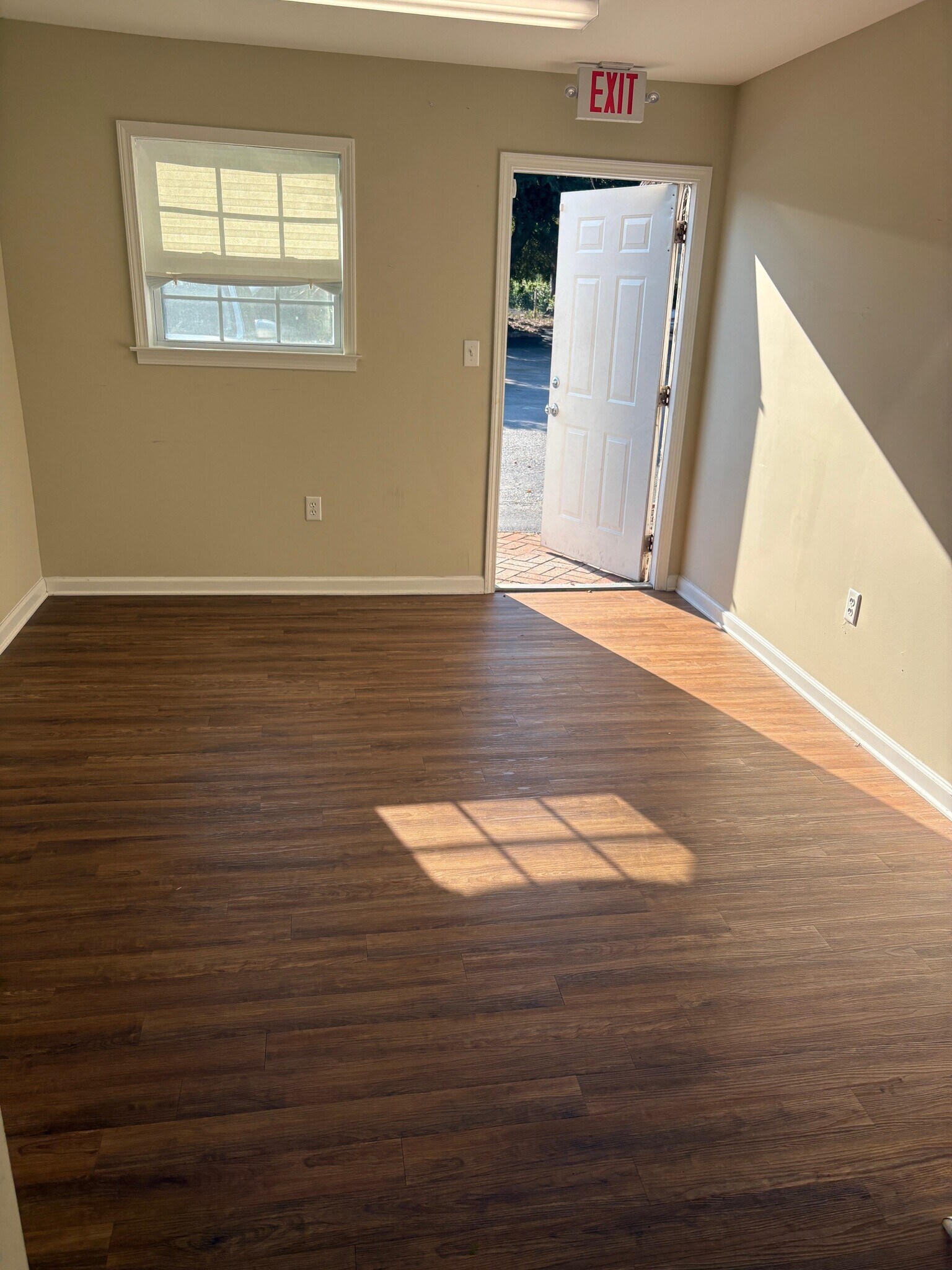 1125 Bowman Rd, Mount Pleasant, SC à louer Photo de l’immeuble– Image 1 sur 10