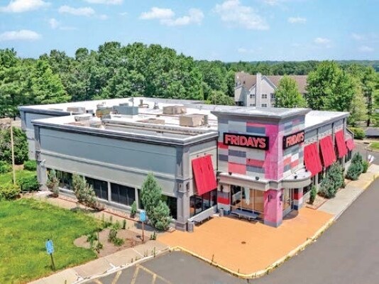 209 Hale Rd, Manchester, CT à louer - Photo de l’immeuble – Image 3 sur 5