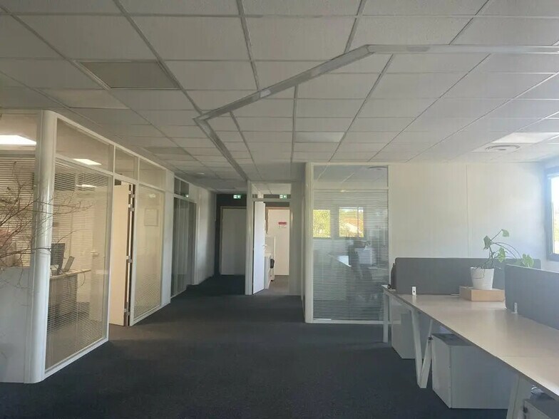 Bureau dans Rezé à vendre - Photo de l’immeuble – Image 2 sur 8