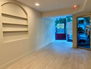 50 E Oak St, Chicago, IL à louer Photo intérieure– Image 1 sur 8