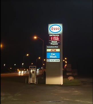 Plus de détails pour 134 Hwy-60, Huntsville, ON - Local commercial à vendre