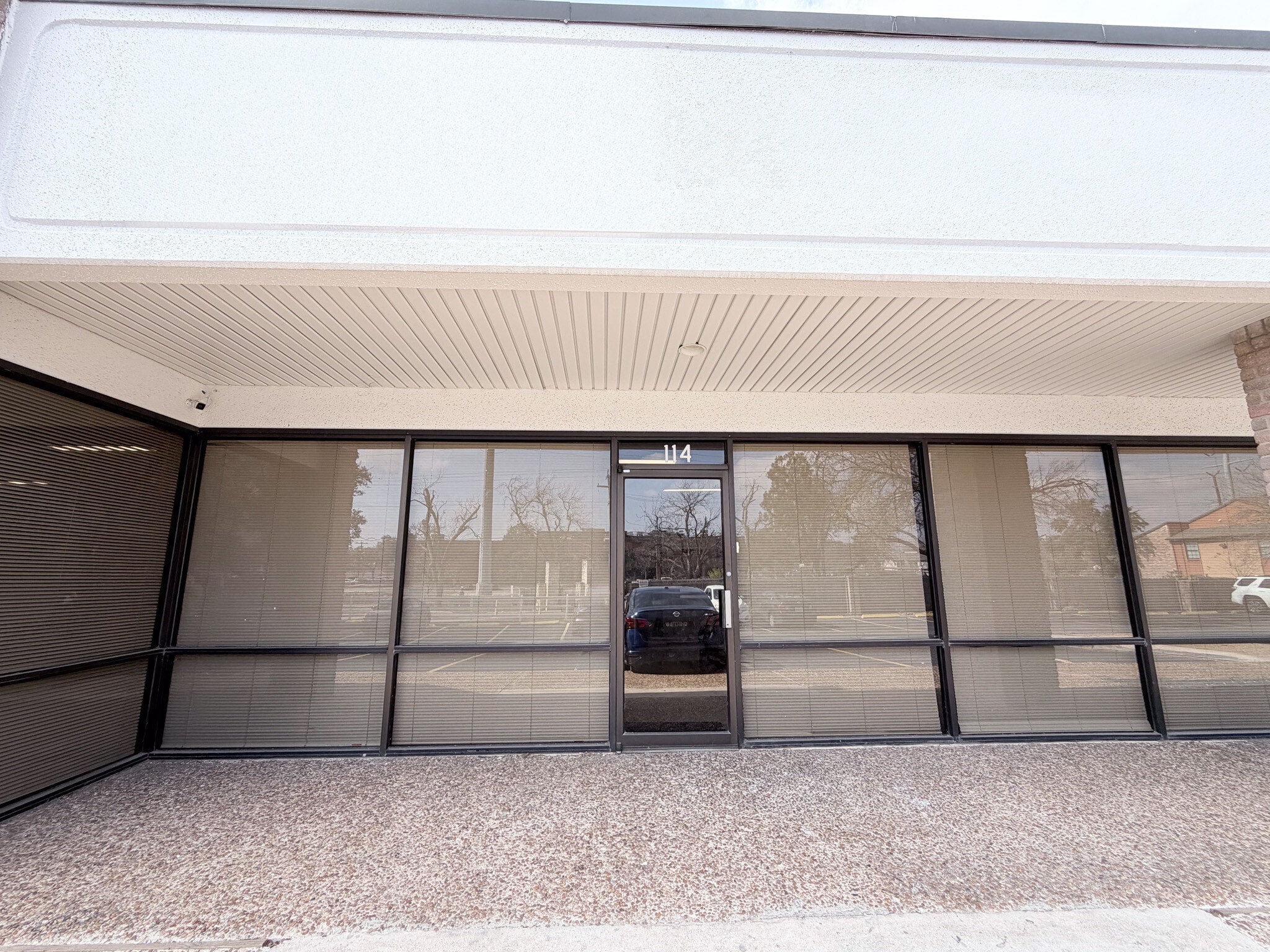 2411 NE Loop 410, San Antonio, TX à louer Photo intérieure– Image 1 sur 3