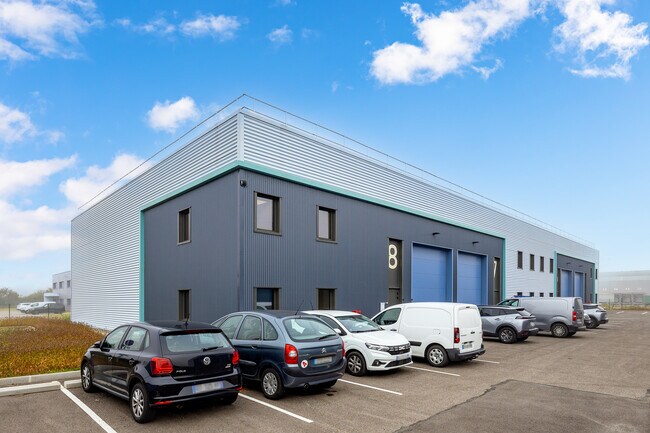 Plus de détails pour 780 Allée Des Cedres, Saint-Vulbas - Local d’activités à vendre