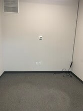 3693 Clairmont Rd, Chamblee, GA à louer Photo intérieure– Image 1 sur 5