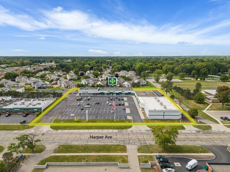 37531-37605 Harper Rd, Clinton Township, MI à louer - Photo principale – Image 2 sur 16