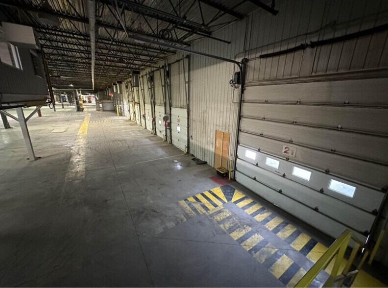 4180 Rue Villeneuve, Lac-megantic, QC à louer - Photo intérieure – Image 3 sur 4