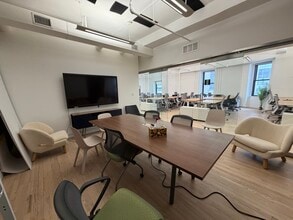 276 Fifth Ave, New York, NY à louer Photo intérieure– Image 1 sur 6