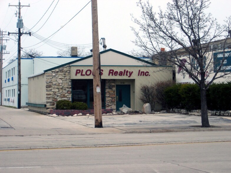 519 E Walnut St, Green Bay, WI à vendre - Photo de l’immeuble – Image 3 sur 22