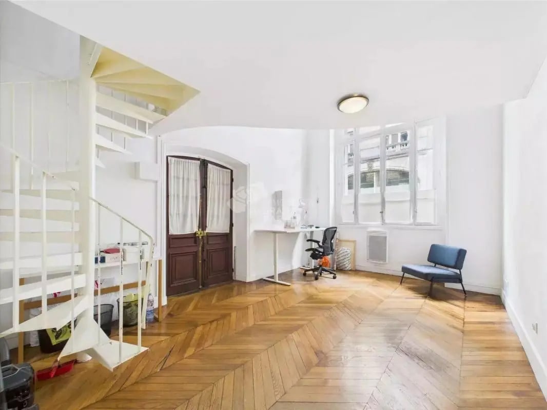 Bureau dans Paris à louer Photo de l’immeuble– Image 1 sur 7