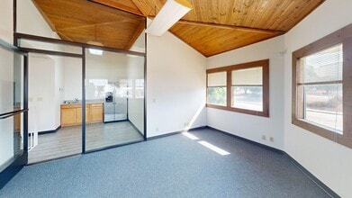 1901-1907 Redondo Ave, Signal Hill, CA à louer Photo intérieure– Image 1 sur 6