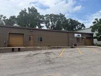 Plus de détails pour 11 College Ave, Des Moines, IA - Local d’activités à vendre