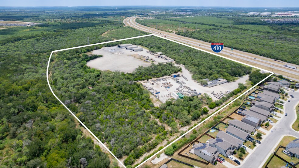 7902 SE Loop 410, San Antonio, TX à vendre - Photo de l’immeuble – Image 3 sur 5