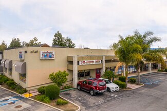 Plus de détails pour 2521-2525 N Grand Ave, Santa Ana, CA - Local commercial à louer