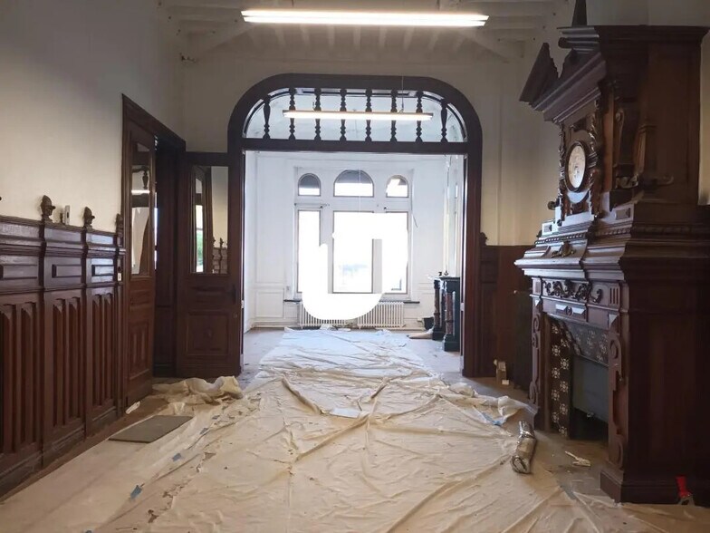 Bureau dans Roubaix à vendre - Photo de l’immeuble – Image 2 sur 7