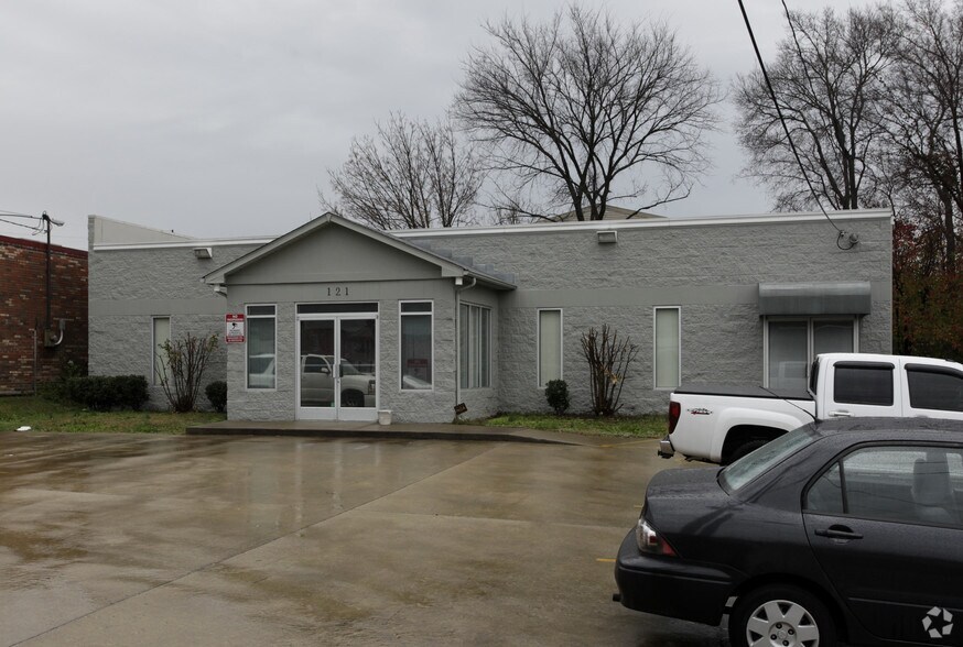 121 Harris St, Madison, TN à vendre - Photo principale – Image 1 sur 3