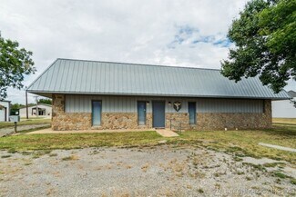 Plus de détails pour 1236 E Main St, Cushing, OK - Bureau à vendre