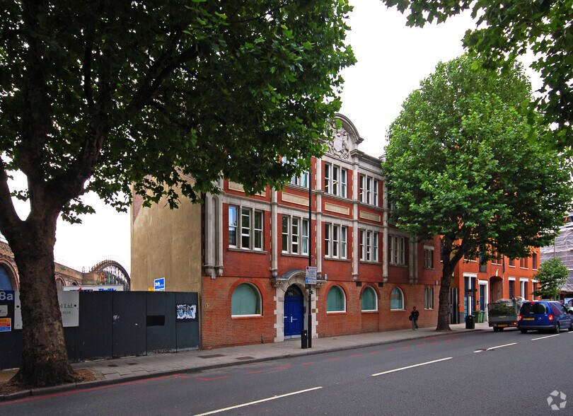 176 Tower Bridge Rd, Londres à vendre - Photo de l’immeuble – Image 2 sur 3