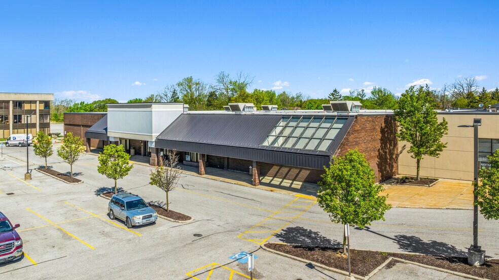 23949 Chagrin Blvd, Beachwood, OH à vendre - Photo de l’immeuble – Image 2 sur 11