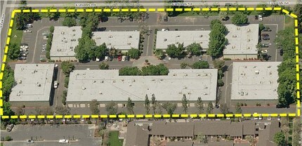 1755 N Gateway Blvd, Fresno, CA - Vue aérienne  vue de carte