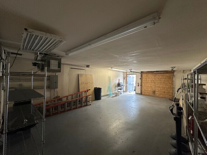 2262 S Broadway, Denver, CO à vendre - Photo intérieure – Image 3 sur 5