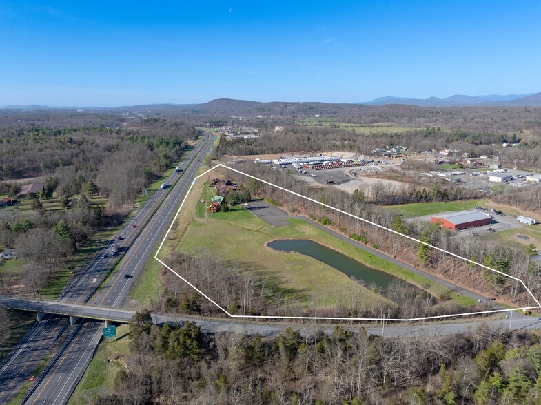 60 Peoples Rd, Saugerties, NY à vendre - Photo de l’immeuble – Image 3 sur 18