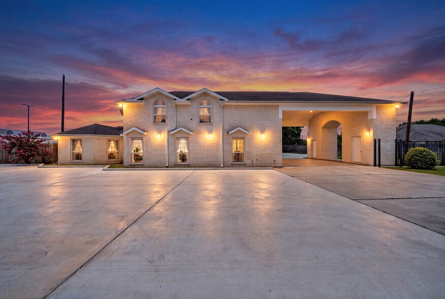 26214 Hunter Ln, Katy, TX à louer - Photo de l’immeuble – Image 3 sur 18