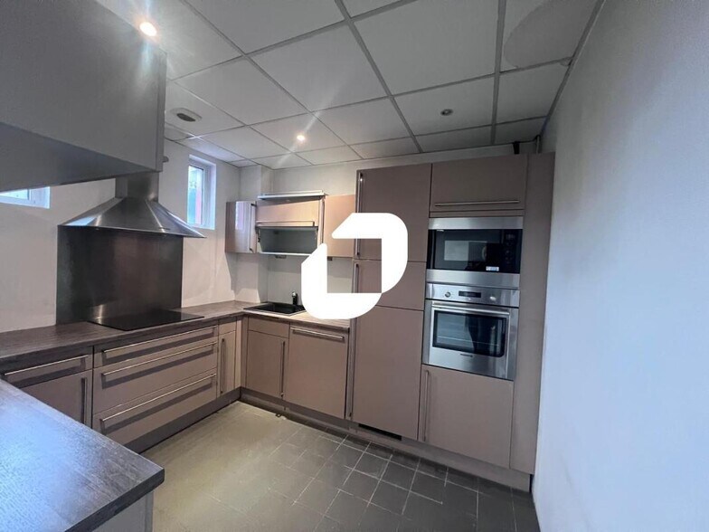 22 Rue Albert Einstein, Champs-sur-Marne à louer - Photo intérieure – Image 3 sur 7