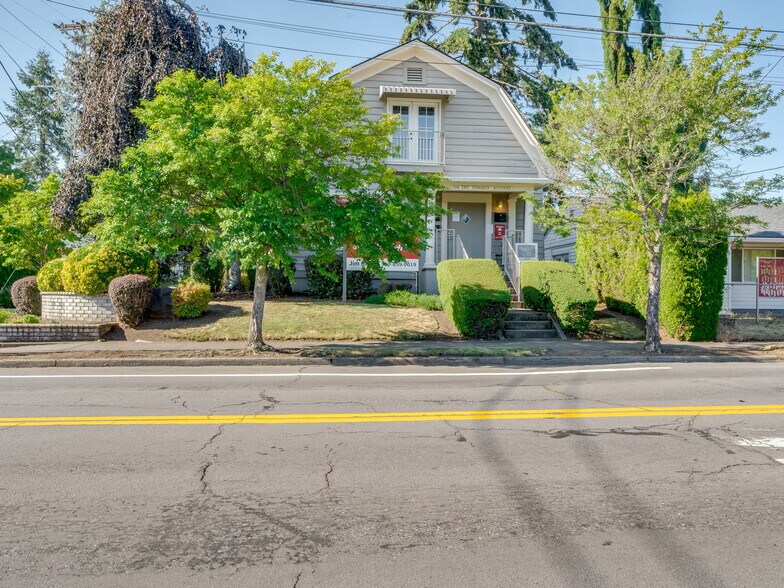 2800 E Evergreen Blvd, Vancouver, WA à louer - Photo de l’immeuble – Image 2 sur 13