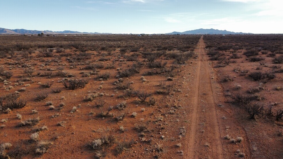 12350 Los Gatos Trail, Sunsites, AZ à vendre - Photo de l’immeuble – Image 2 sur 7
