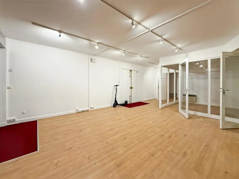 Bureau dans Paris à louer - Photo de l’immeuble – Image 3 sur 5
