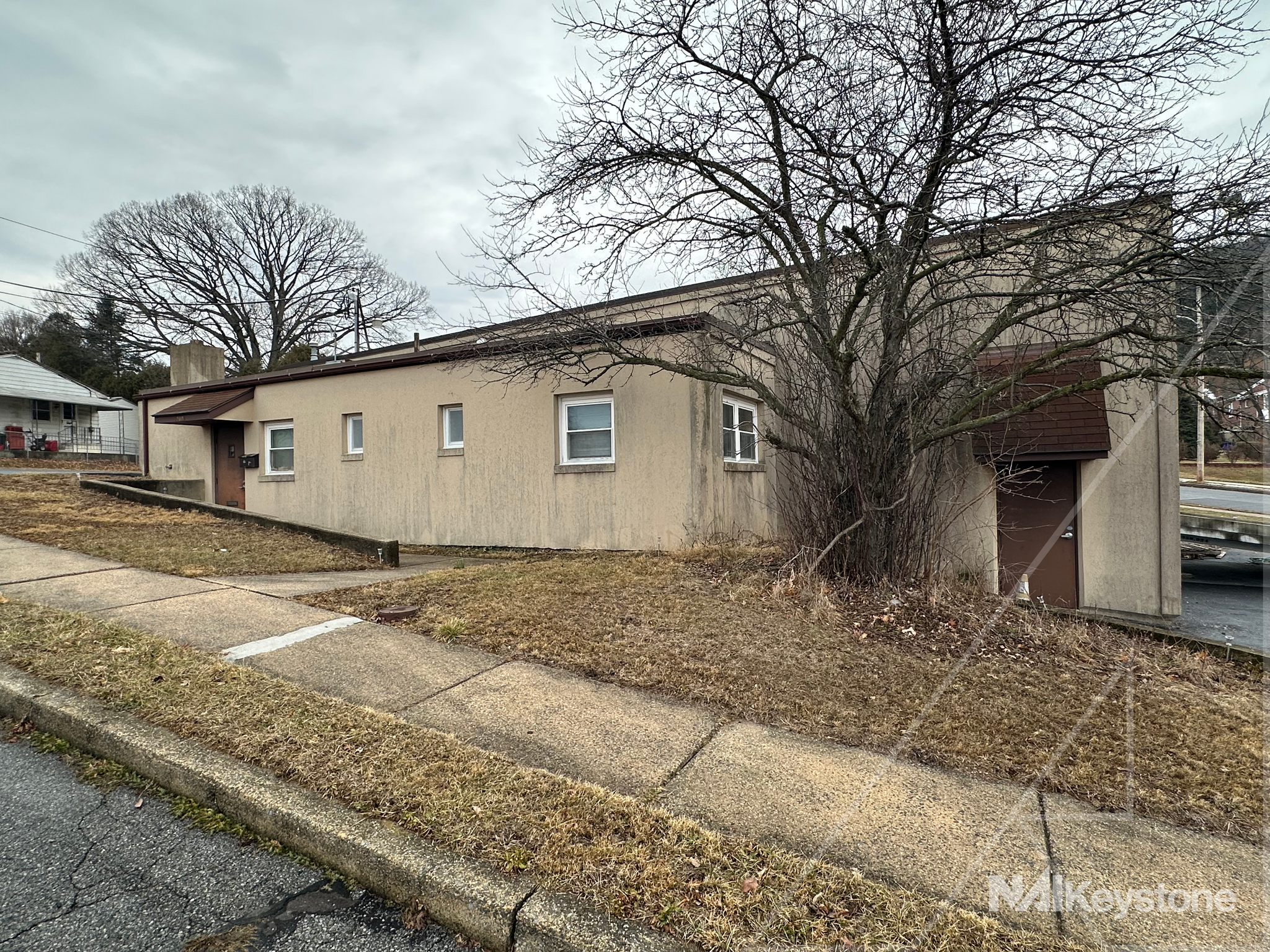 2001 County St, Laureldale, PA à vendre Photo de l’immeuble– Image 1 sur 19