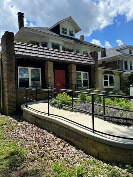 936 Penn Ave, Wyomissing, PA à vendre - Photo de l’immeuble – Image 3 sur 9