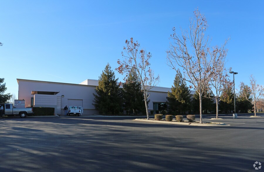 34700 Campus Dr, Fremont, CA à louer - Photo de l’immeuble – Image 3 sur 10