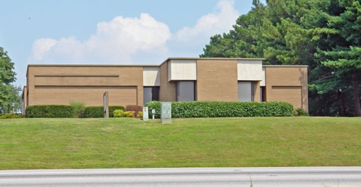 4209 Frontage Rd, Fayetteville, AR à louer Photo de l’immeuble– Image 1 sur 7