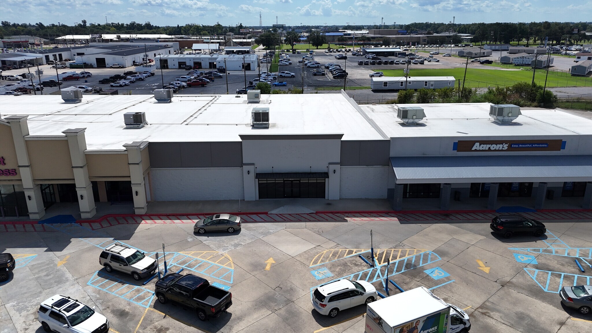 1539 Martin Luther King Jr Blvd, Houma, LA à louer Photo intérieure– Image 1 sur 5