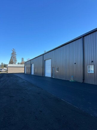 Plus de détails pour 954 Ort Ln, Merlin, OR - Industriel/Logistique à louer