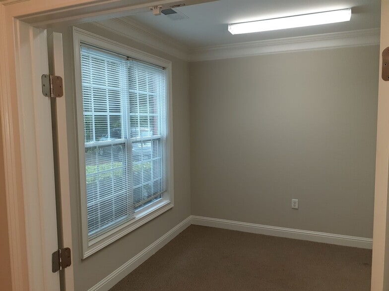 2993 Sandy Plains Rd, Marietta, GA à louer - Photo intérieure – Image 2 sur 8