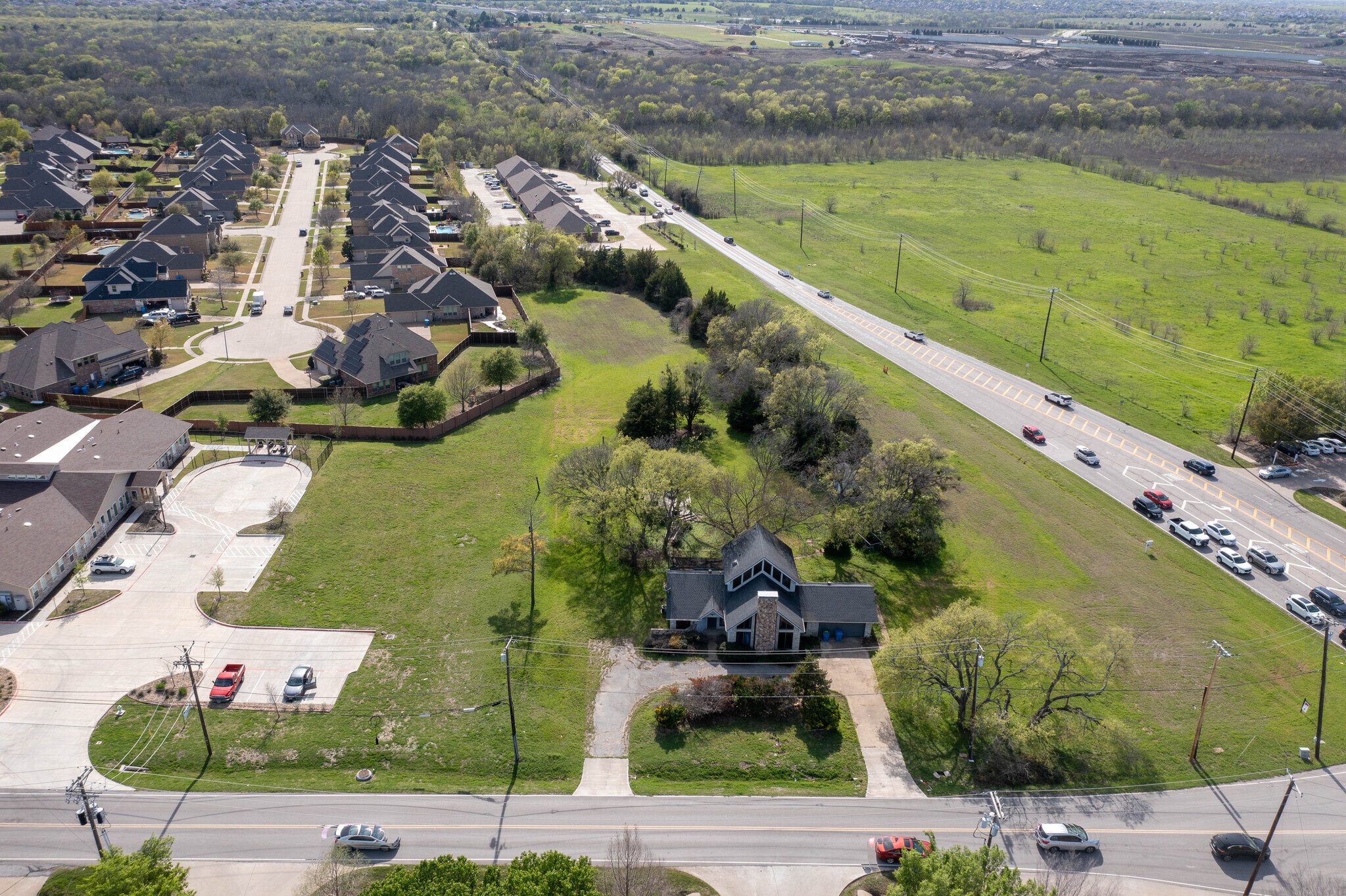 8409 Chiesa Rd, Rowlett, TX à vendre Photo principale– Image 1 sur 5