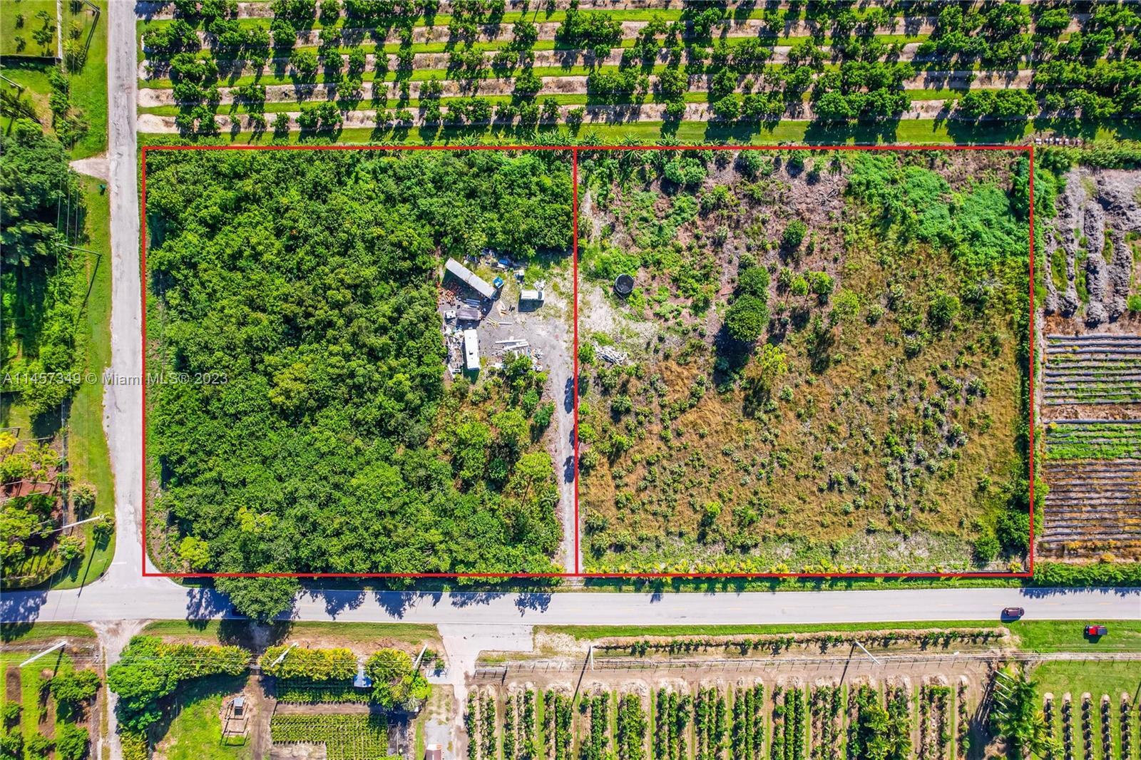 SW 202nd Ave, Homestead, FL à vendre Photo de l’immeuble– Image 1 sur 10