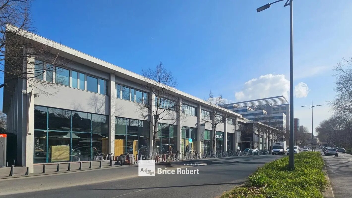 Bureau dans Villeurbanne à louer Photo de l’immeuble– Image 1 sur 13