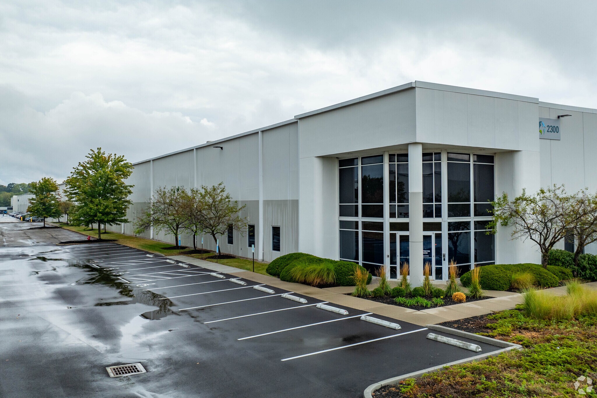 2250-2300 Progress Dr, Hebron, KY à louer Photo principale– Image 1 sur 6